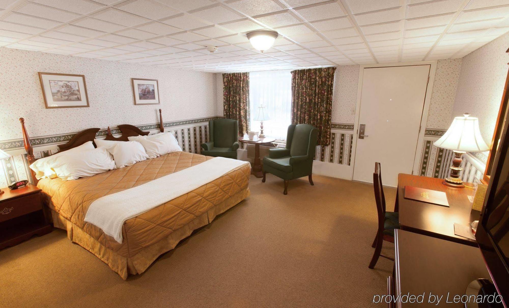 Coachman Inn Kittery Room photo